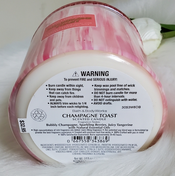 Bath & Body Works Champagne Toast Candle - Picture 3 of 6